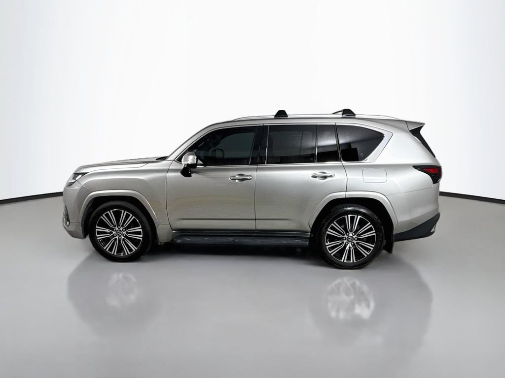 Certified 2024 Lexus LX 600 4WD w/ Luxury Package image 8