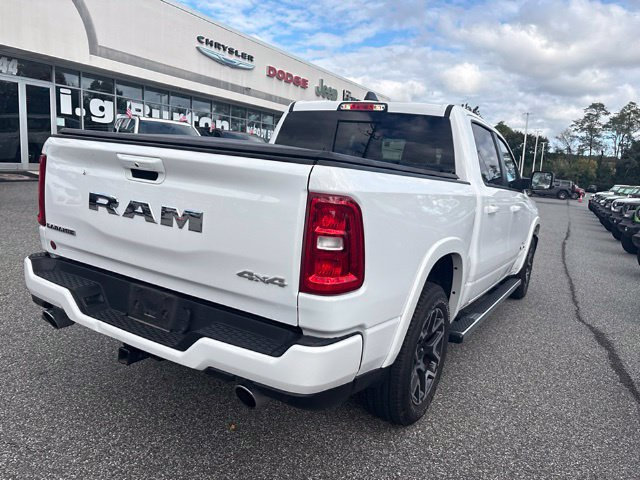 Used 2025 RAM 1500 Laramie AWD/4WD image 27