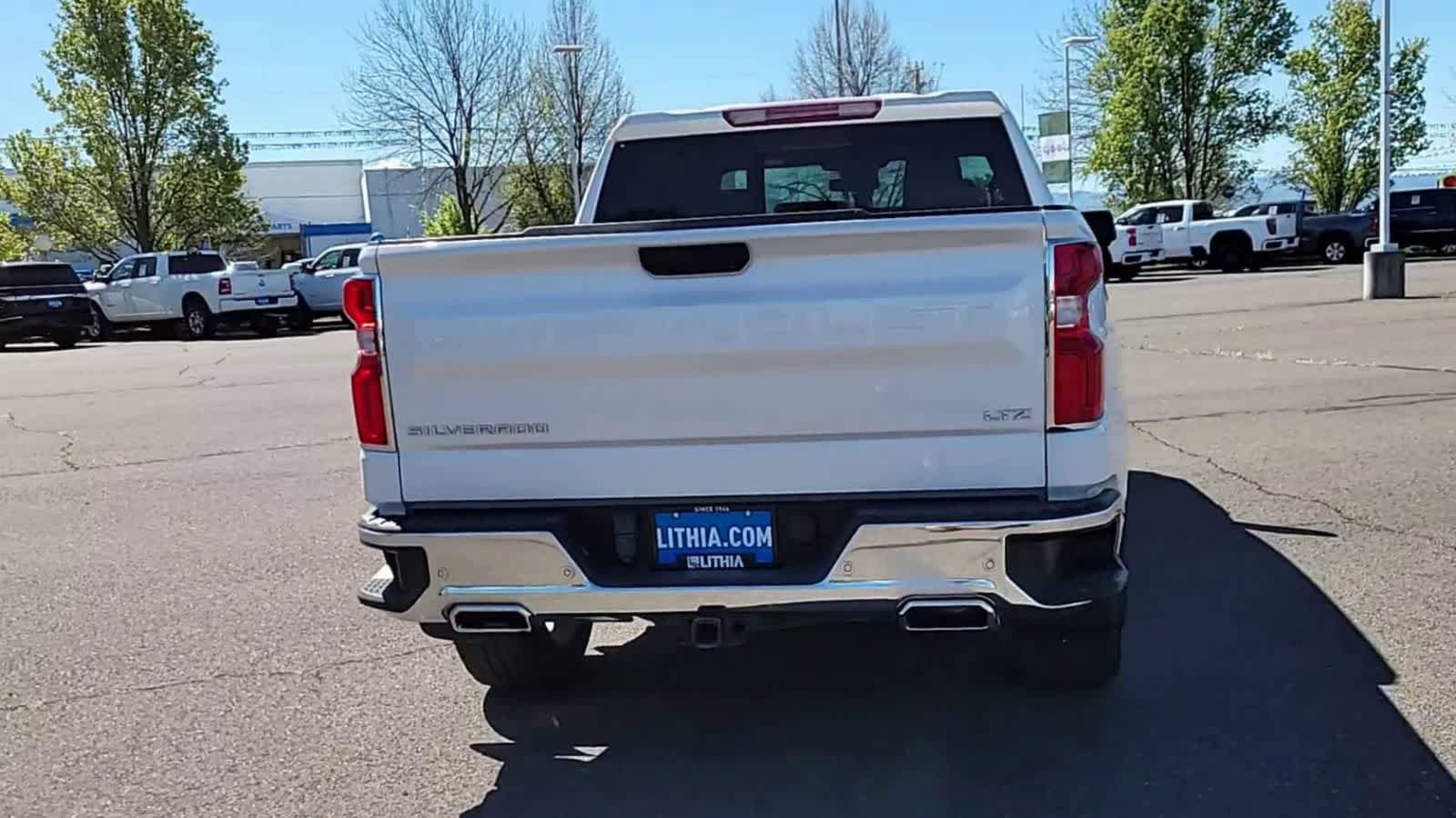 Used 2022 Chevrolet Silverado 1500 LTZ w/ LTZ Convenience Package II image 7