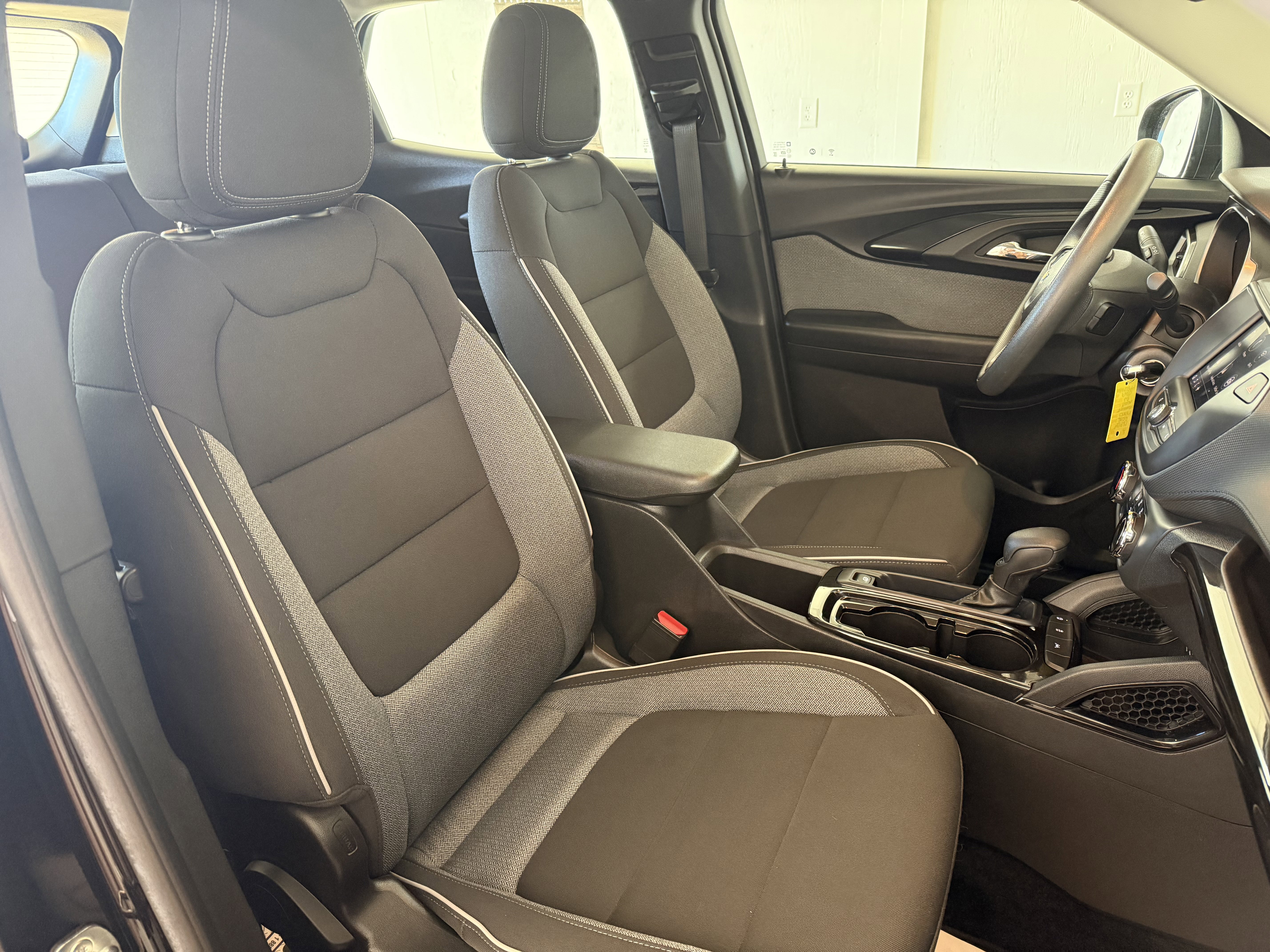 Used 2022 Chevrolet TrailBlazer LS image 26