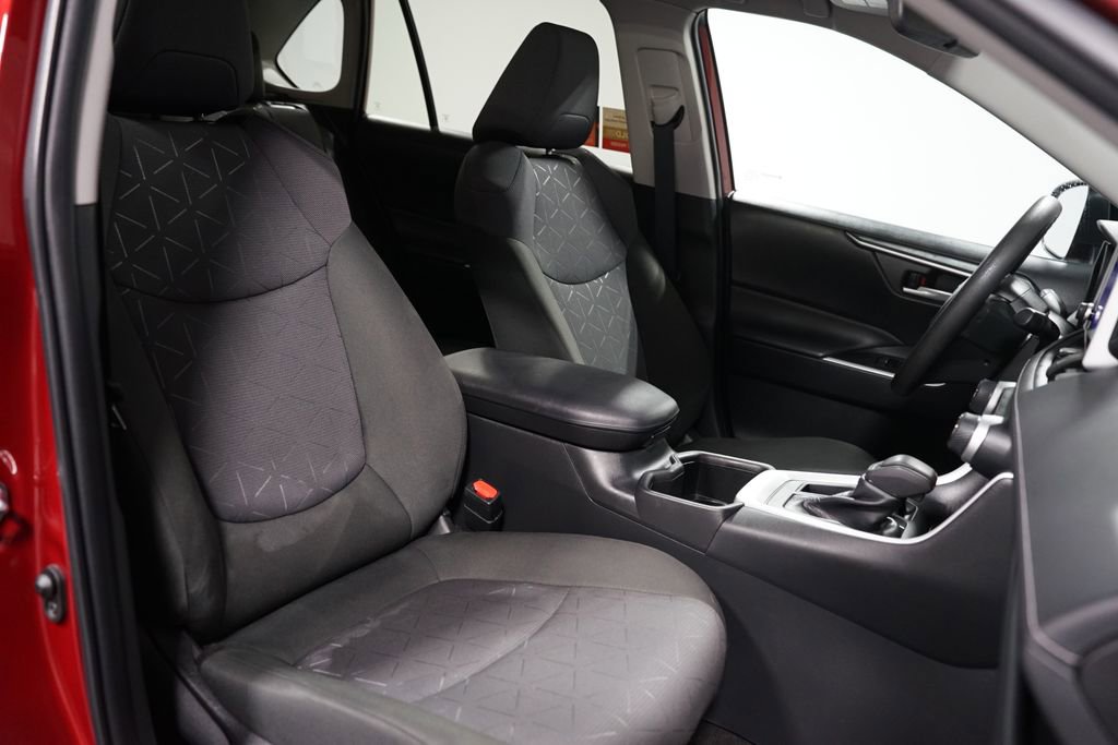 Certified 2023 Toyota RAV4 XLE image 28
