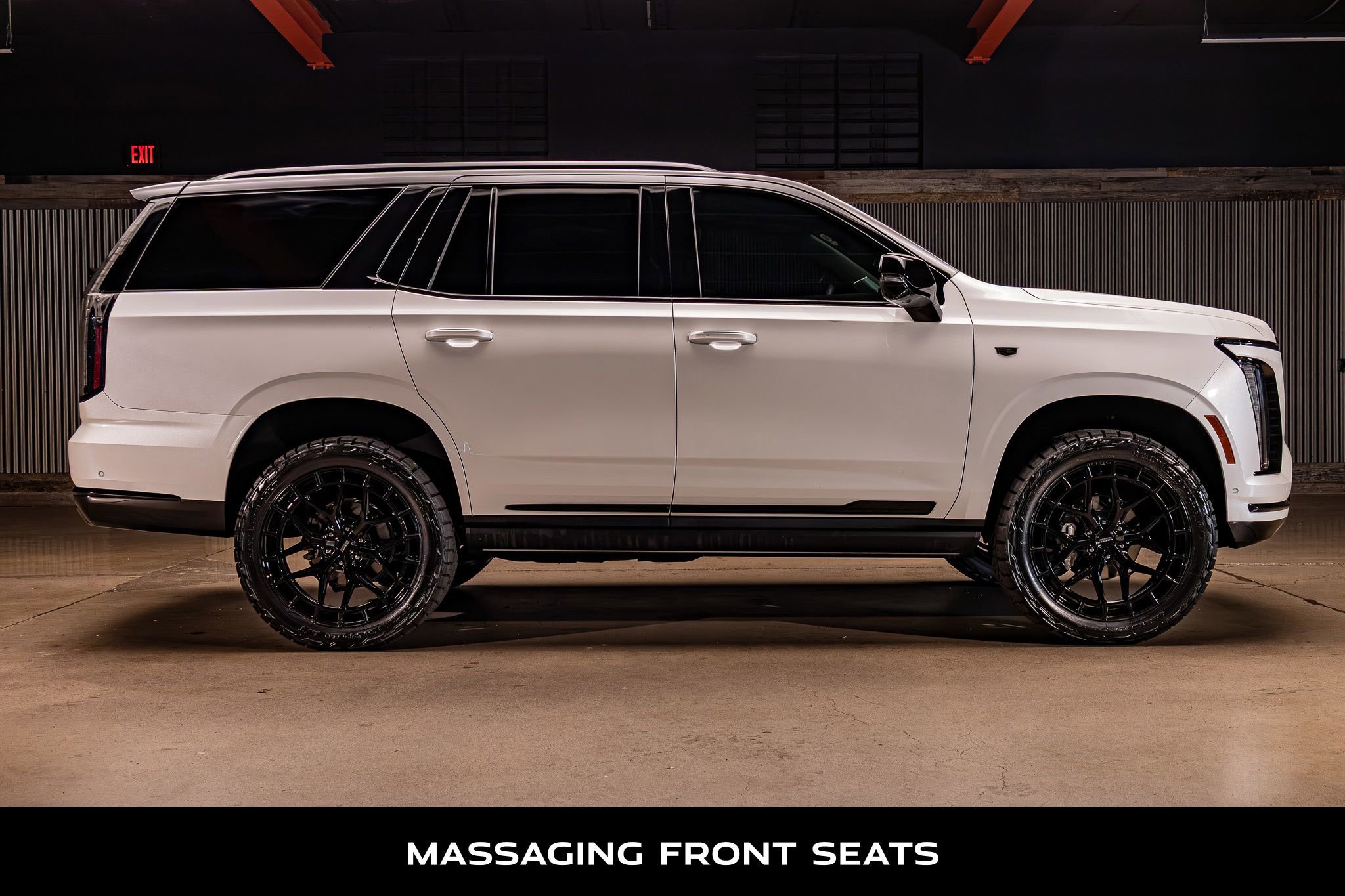 Used 2025 Cadillac Escalade Sport Platinum image 11