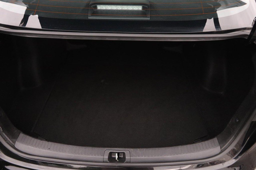 Certified 2025 Toyota Corolla LE FWD image 7
