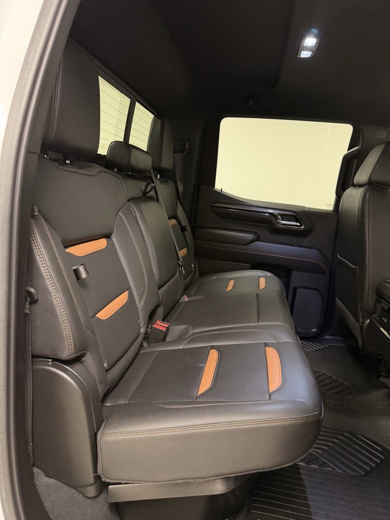 Certified 2022 GMC Sierra 1500 AT4 w/ AT4 Preferred Package image 24