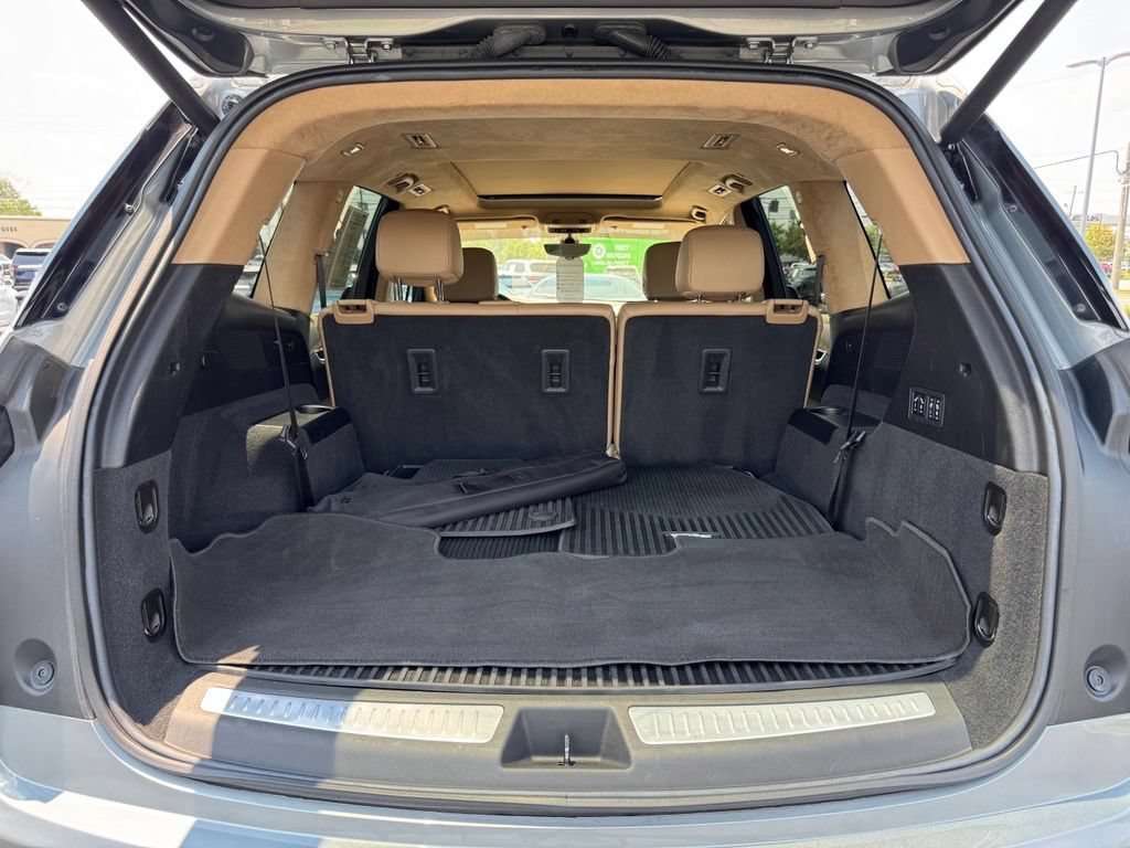 Certified 2024 Cadillac XT6 Sport w/ LPO, Onyx Lite Package AWD/4WD image 39
