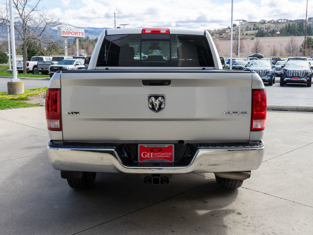 Used 2017 RAM 1500 Classic SLT AWD/4WD image 6