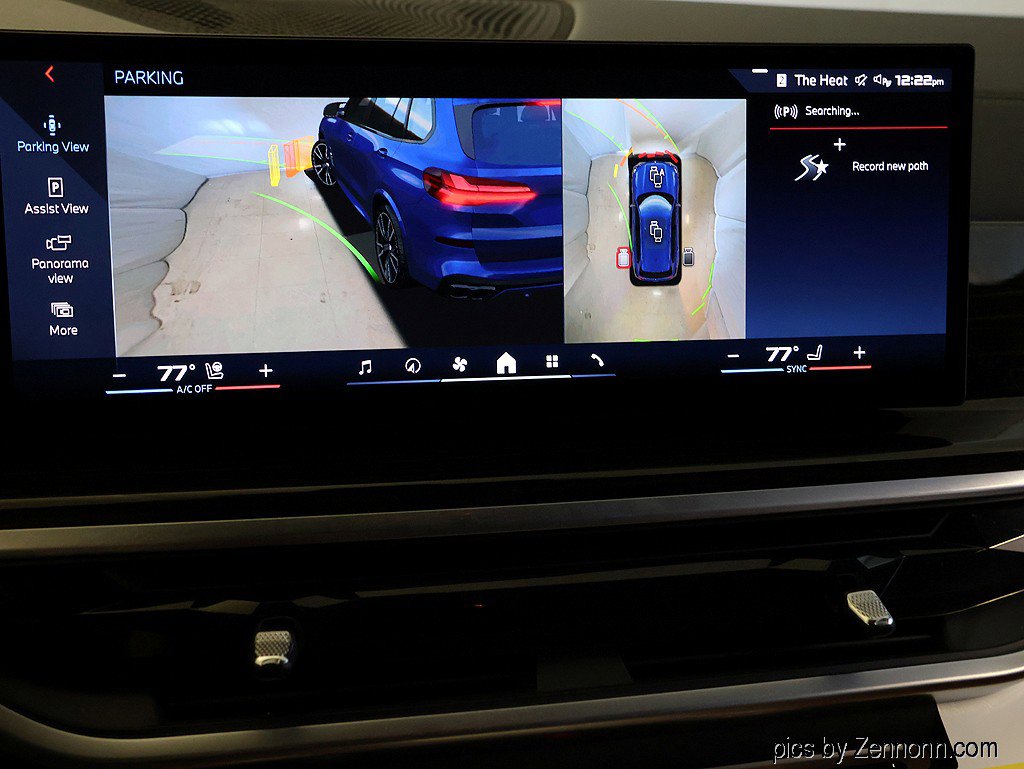 Certified 2025 BMW X5 M60i w/ Executive Package image 23