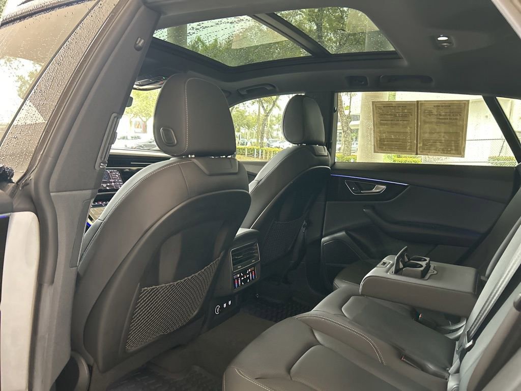 Used 2019 Audi Q8 Premium Plus image 37