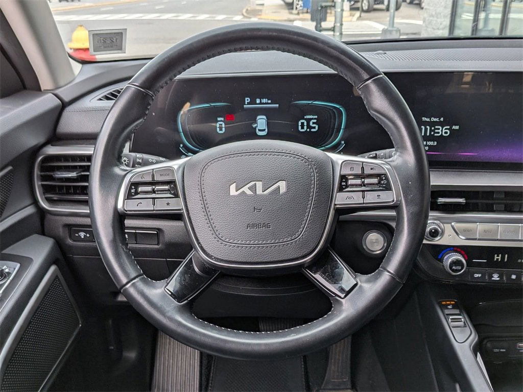 Certified 2023 Kia Telluride S image 15