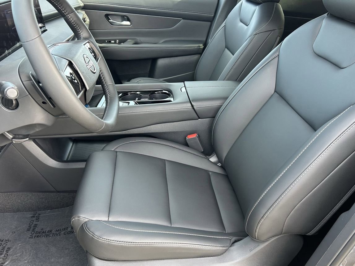 New 2026 Nissan Murano SV AWD/4WD image 17