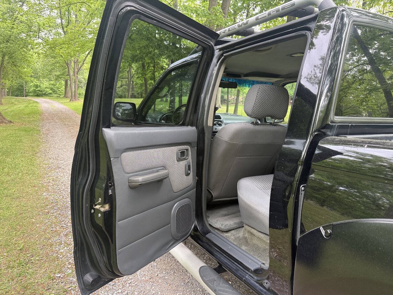 Used 2002 Nissan Frontier SE AWD/4WD image 57