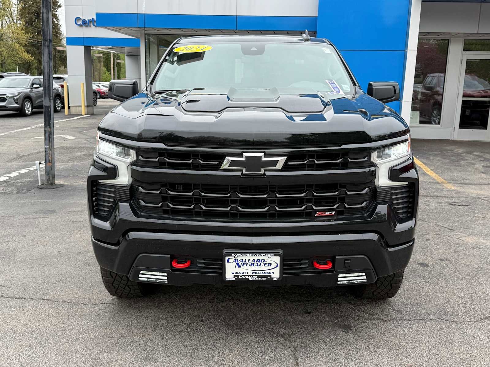 Used 2024 Chevrolet Silverado 1500 LT Trail Boss image 1
