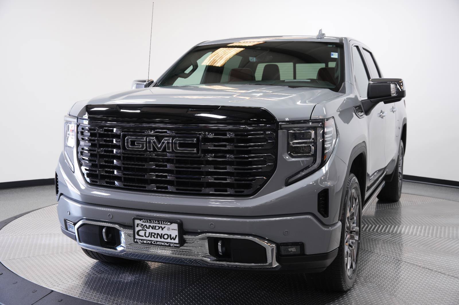 Used 2025 GMC Sierra 1500 Denali Ultimate AWD/4WD image 3