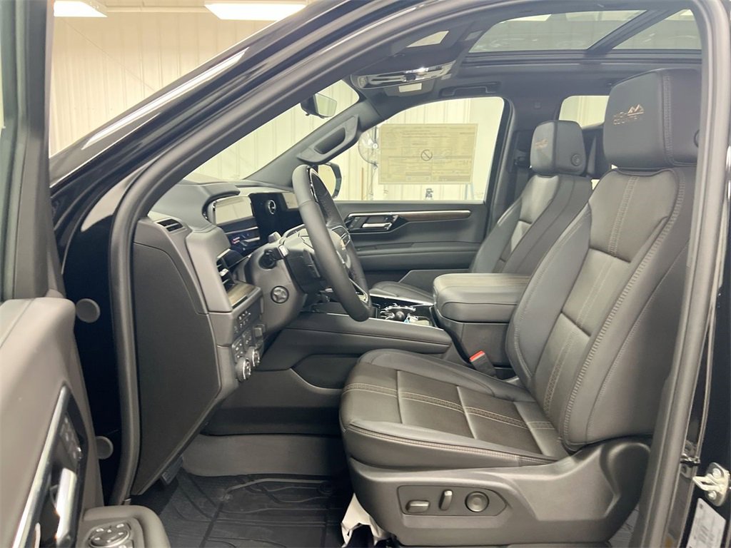 New 2025 Chevrolet Tahoe High Country image 20