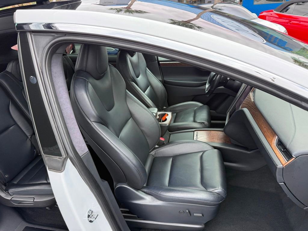Used 2021 Tesla Model X Long Range image 34