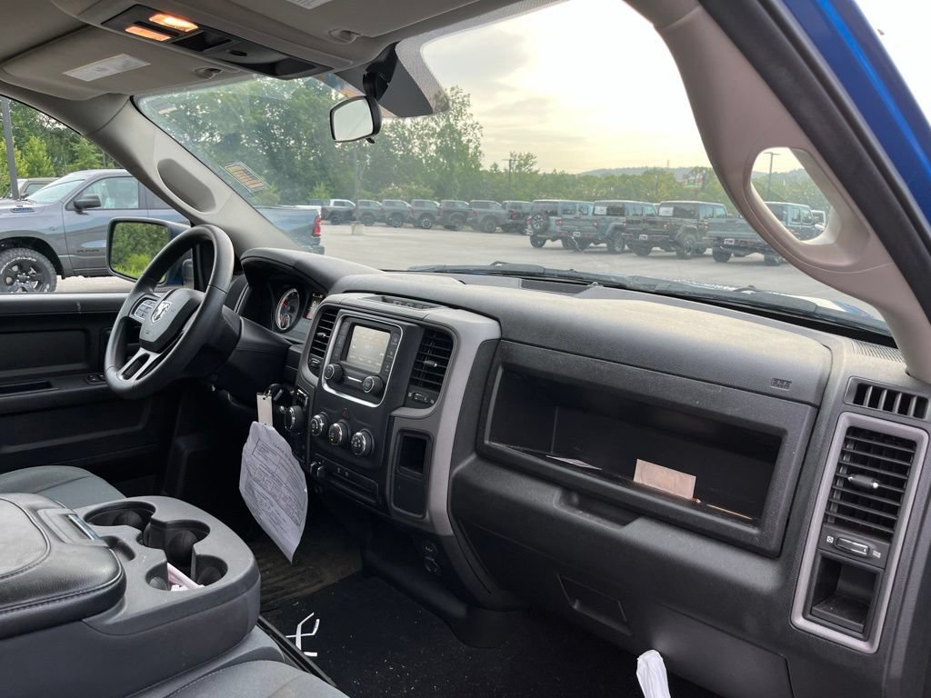 Used 2023 RAM 1500 Tradesman w/ Chrome Plus Package AWD/4WD image 10