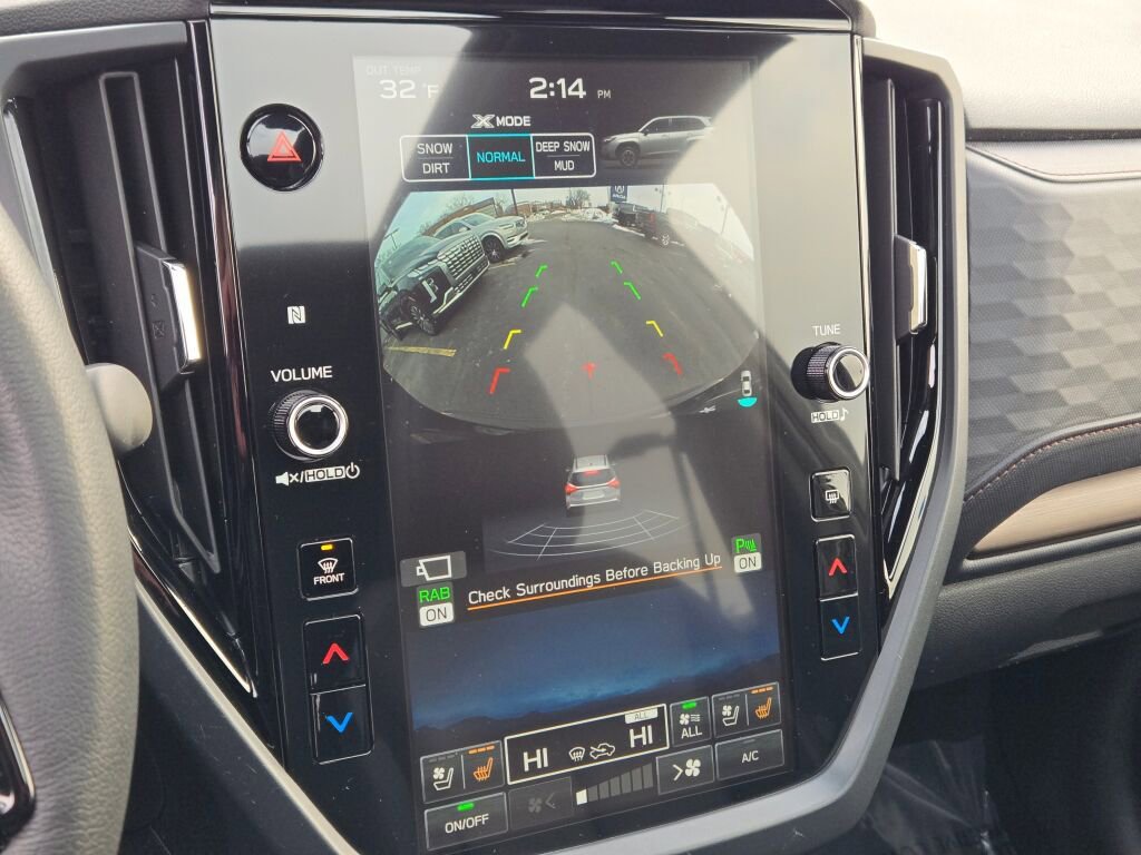 Used 2025 Subaru Forester Touring image 39