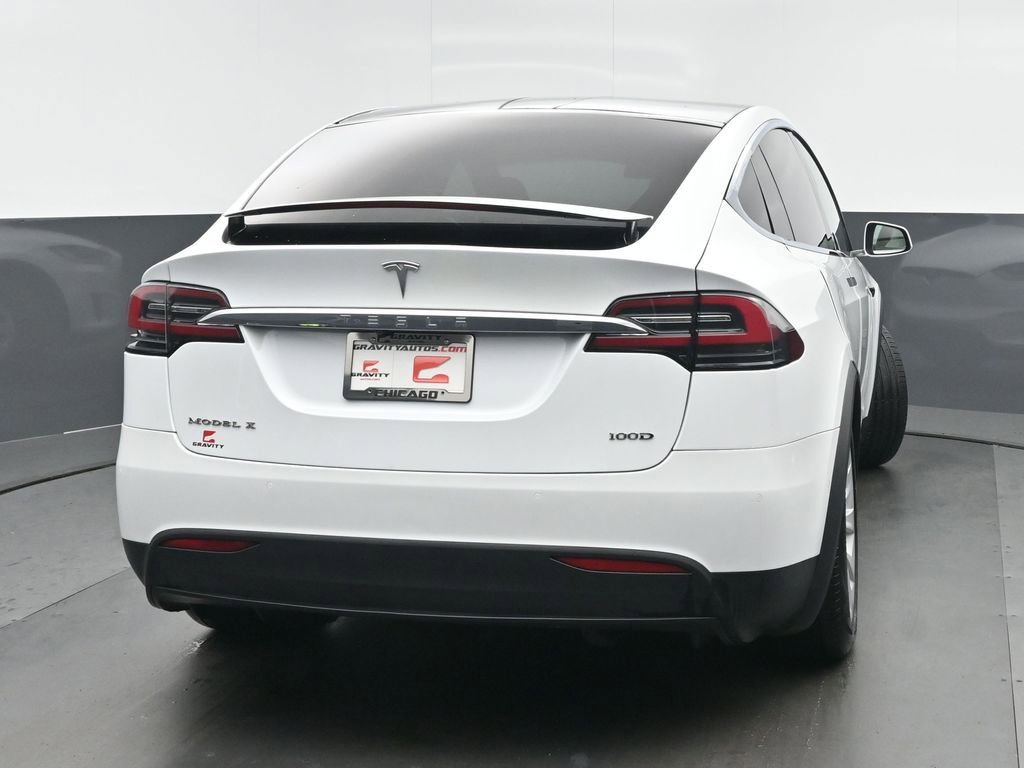 Used 2018 Tesla Model X 100D image 4