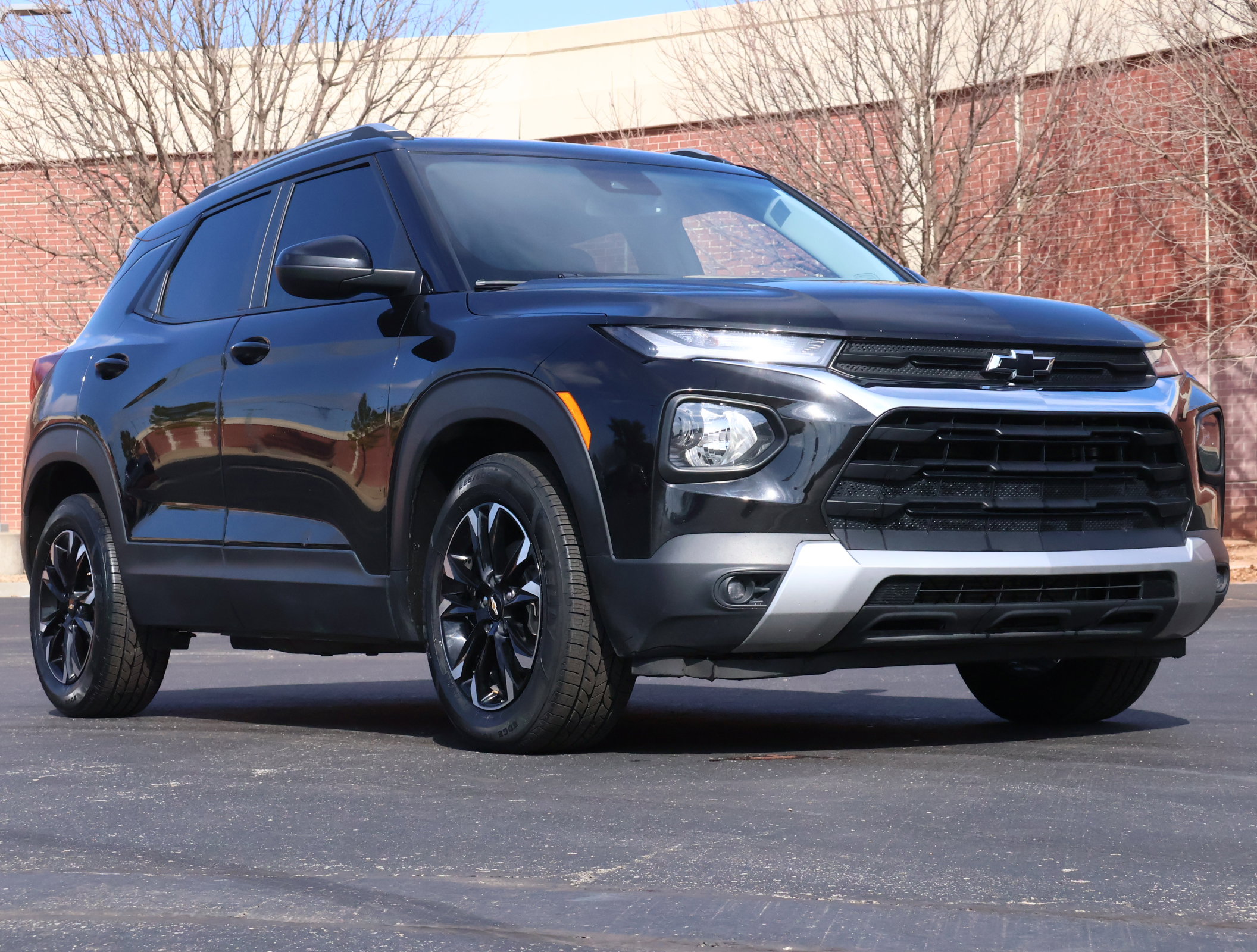 Used 2021 Chevrolet TrailBlazer LT w/ Convenience Package image 1