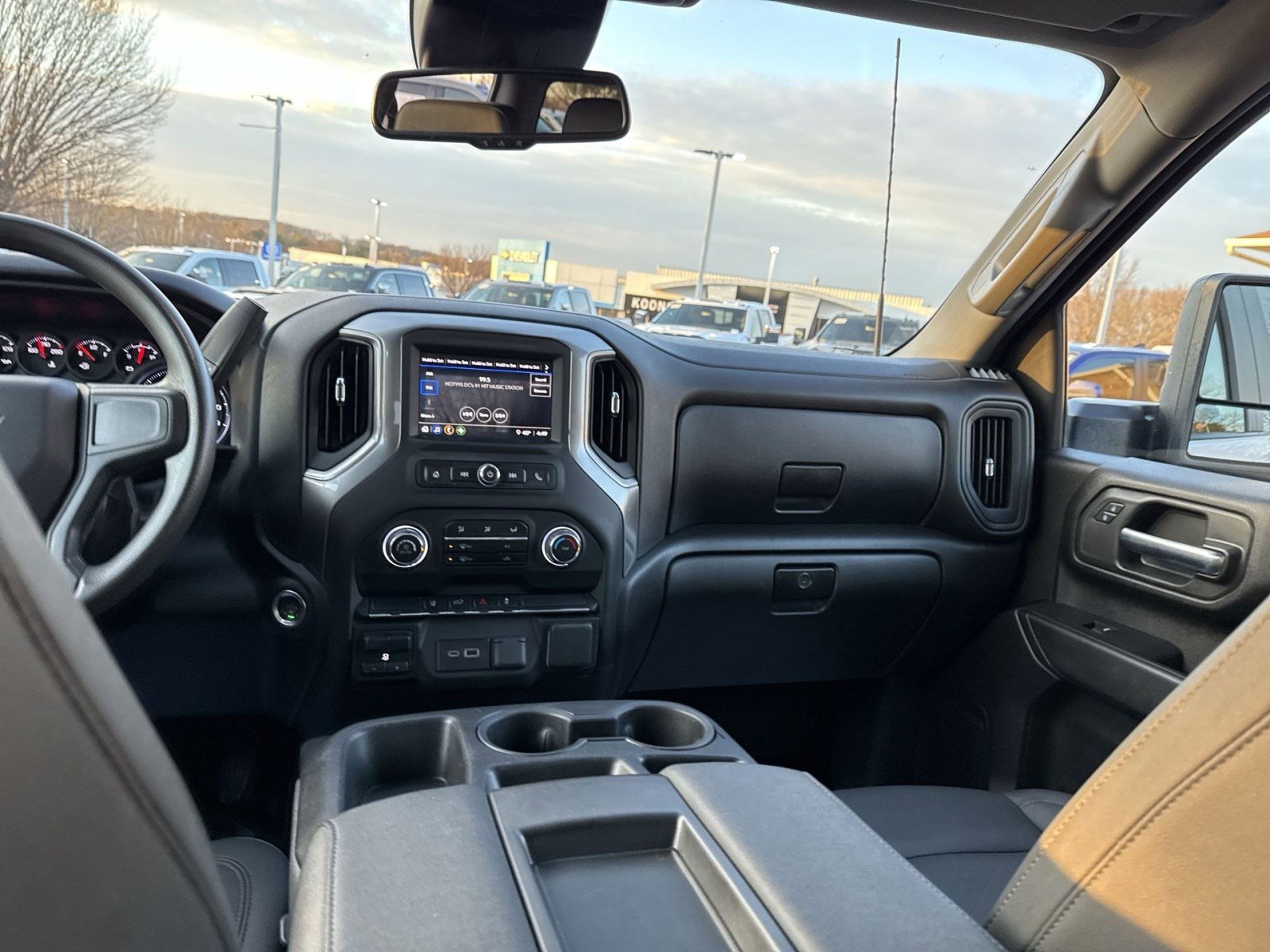 Used 2025 Chevrolet Silverado 2500 W/T image 20