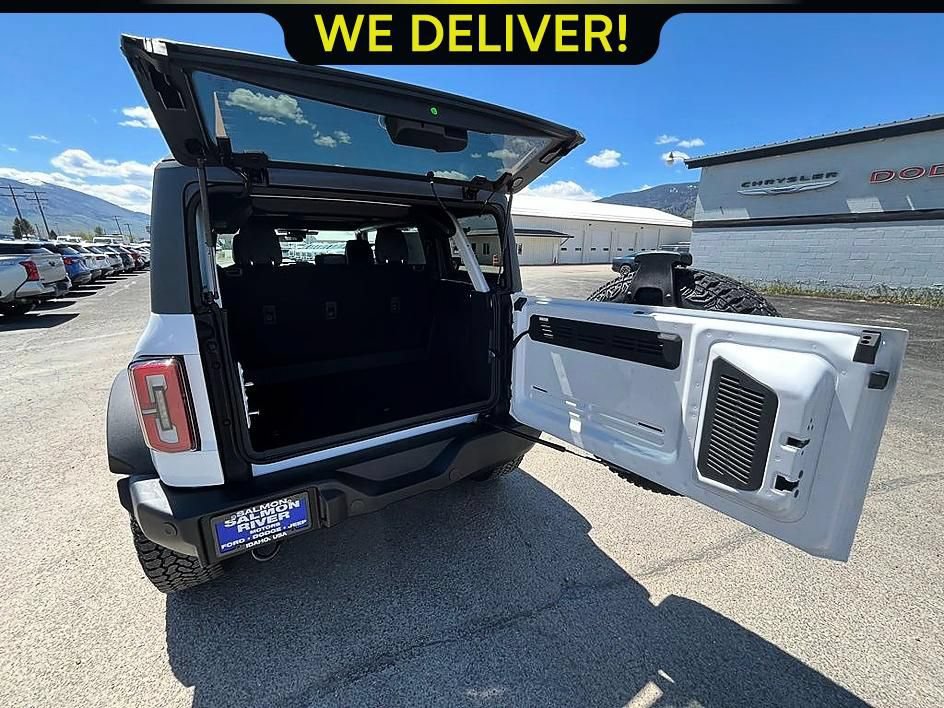 New 2026 Ford Bronco Outer Banks w/ Sasquatch Package AWD/4WD image 17