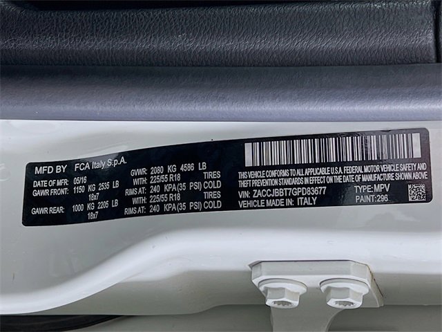 Used 2016 Jeep Renegade Latitude image 11