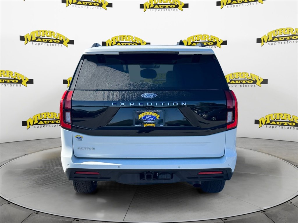 Used 2025 Ford Expedition Active image 4
