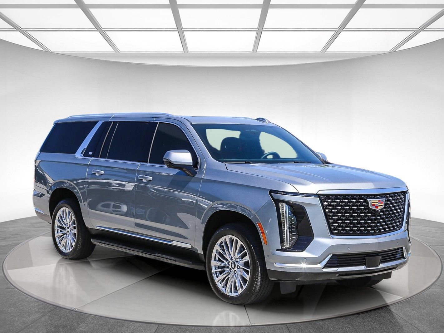 Used 2025 Cadillac Escalade ESV Premium Luxury w/ LPO, Floor Liner Package AWD/4WD image 5