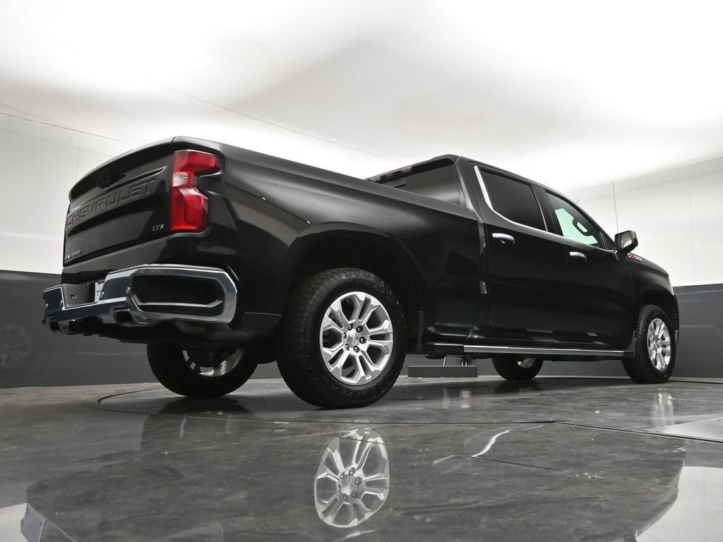 Certified 2023 Chevrolet Silverado 1500 LTZ w/ LTZ Premium Package AWD/4WD image 27