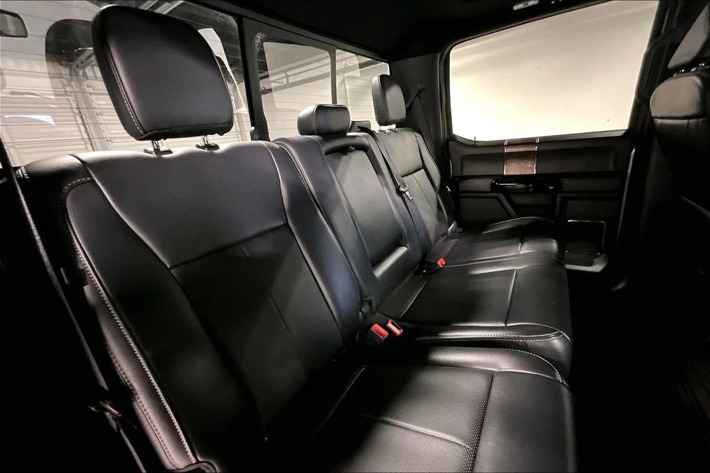 Used 2022 Ford F250 Lariat w/ Black Appearance Package AWD/4WD image 36