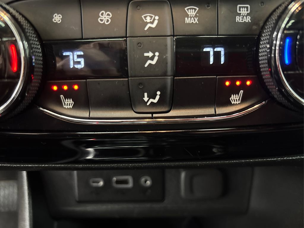 Used 2023 Buick Encore GX Select w/ Experience Buick Package image 34