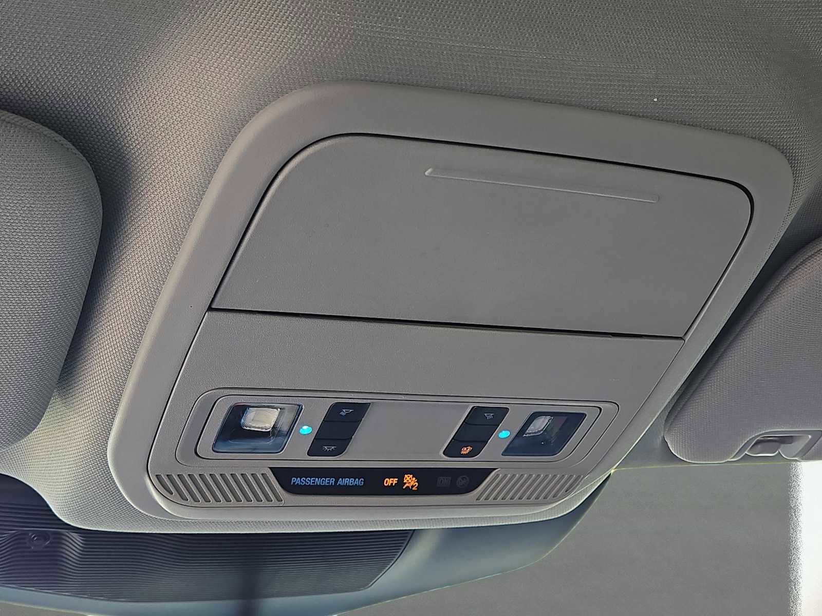 Used 2024 Ford Explorer XLT image 27