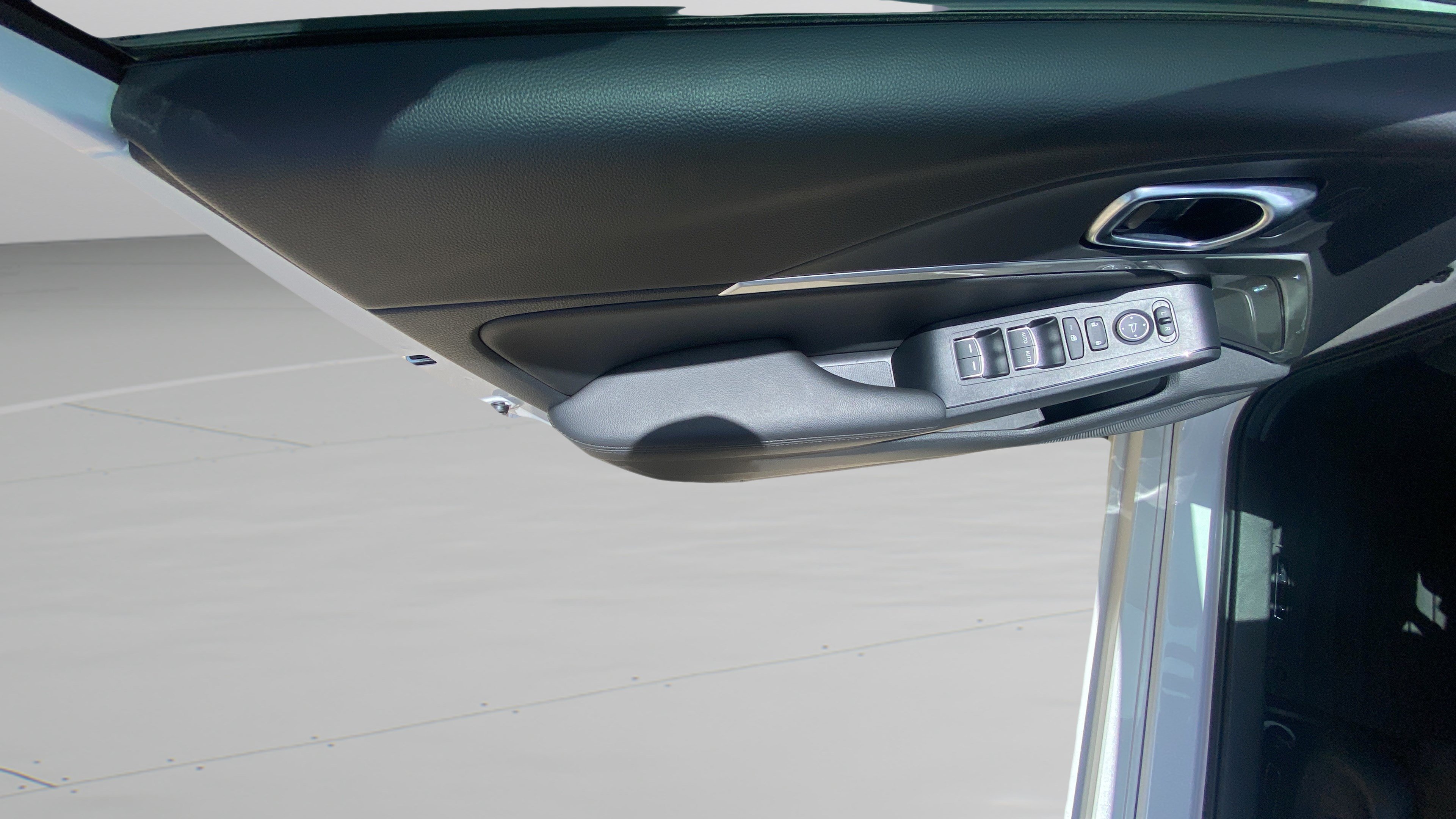 Used 2026 Acura Integra FWD image 10