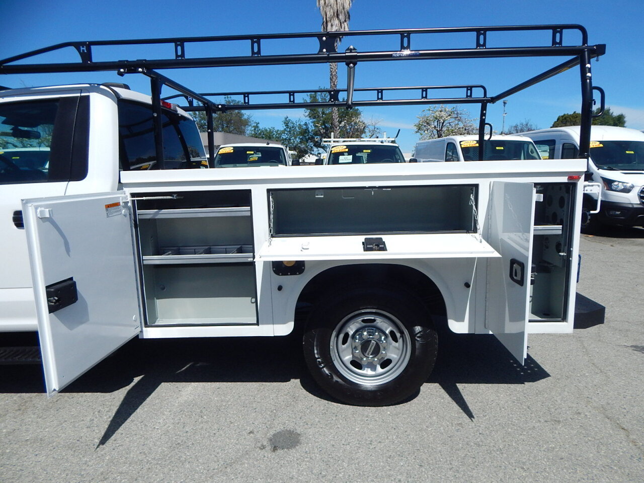 Used 2020 Ford F250 XL w/ Power Equipment Group RWD image 3