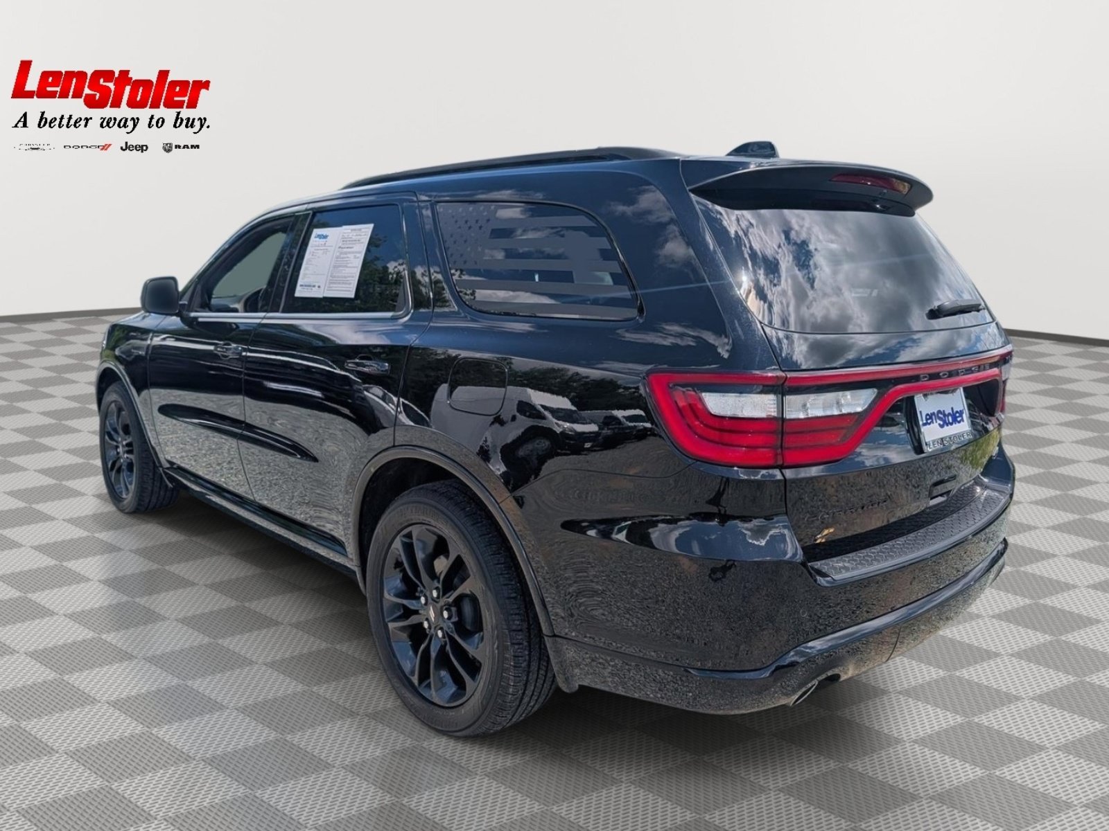 Used 2023 Dodge Durango R/T w/ Hemi Orange Plus Package AWD/4WD image 3
