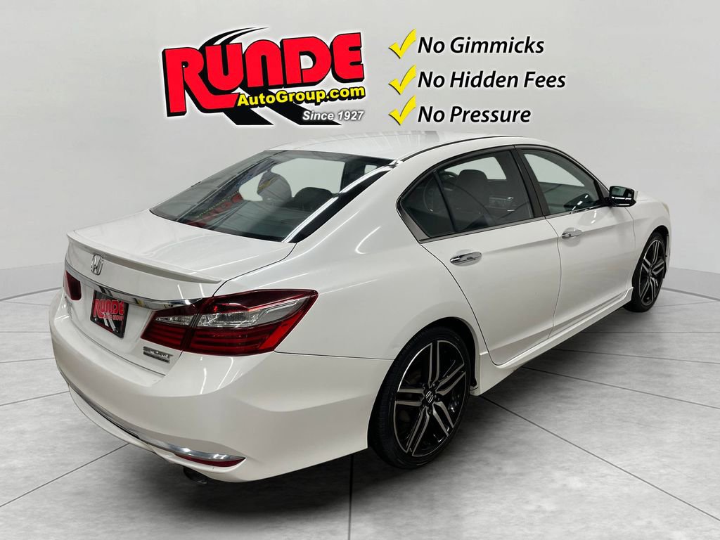 Used 2017 Honda Accord Sport Special Edition image 5
