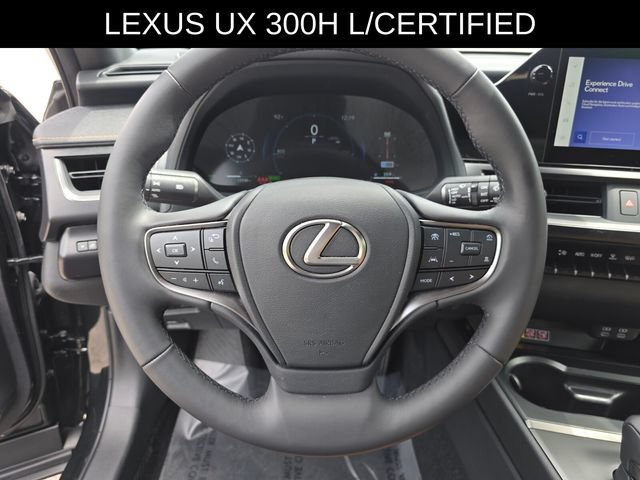 Used 2025 Lexus UX 300h FWD w/ Cold Area Package image 27