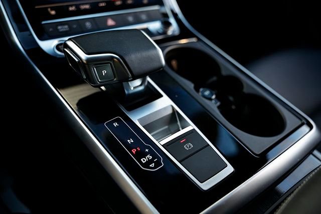 Used 2025 Audi Q7 3.0T Premium w/ Convenience Package image 40