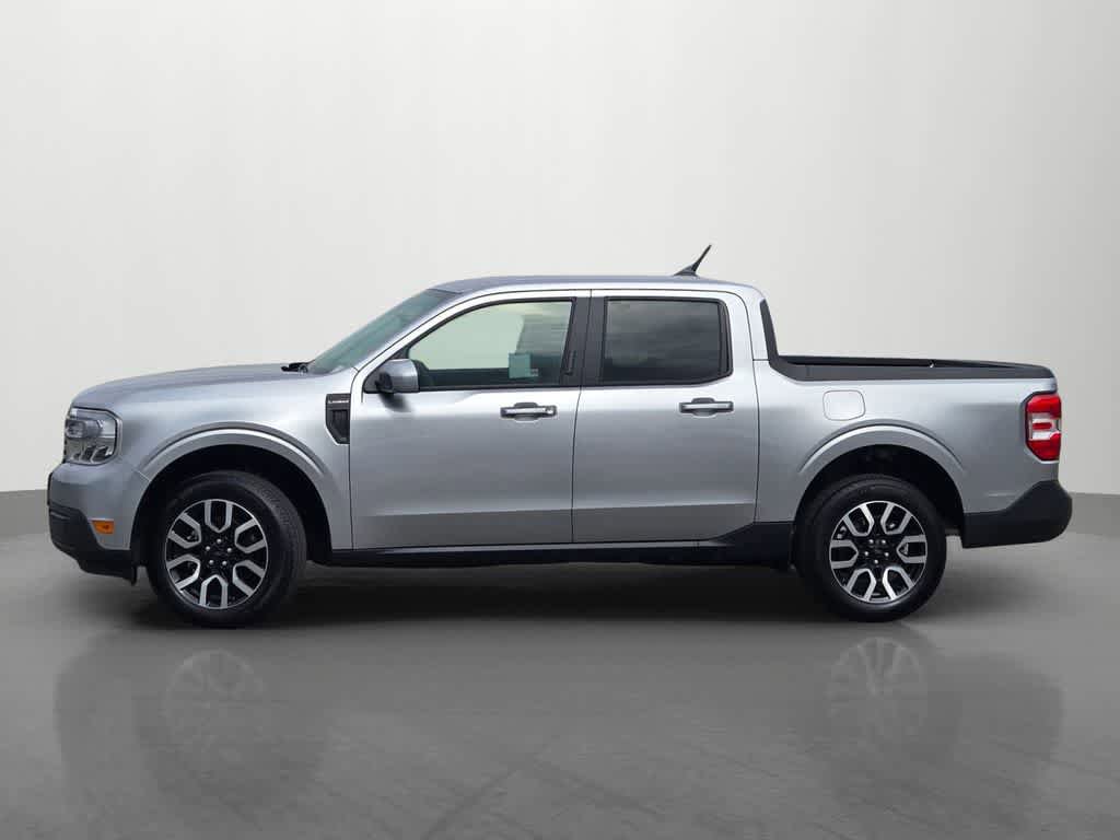 Used 2022 Ford Maverick Lariat w/ Lariat Luxury Package FWD image 2