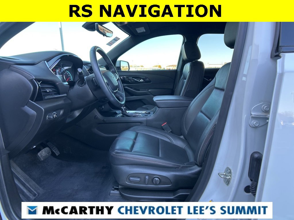 Used 2023 Chevrolet Traverse RS image 23