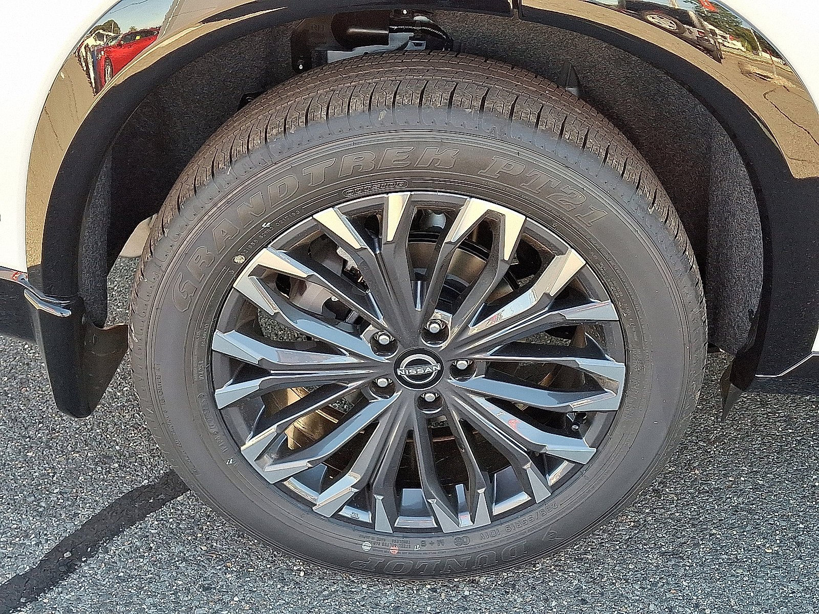 New 2026 Nissan Rogue Platinum w/ Platinum Premium Package image 5