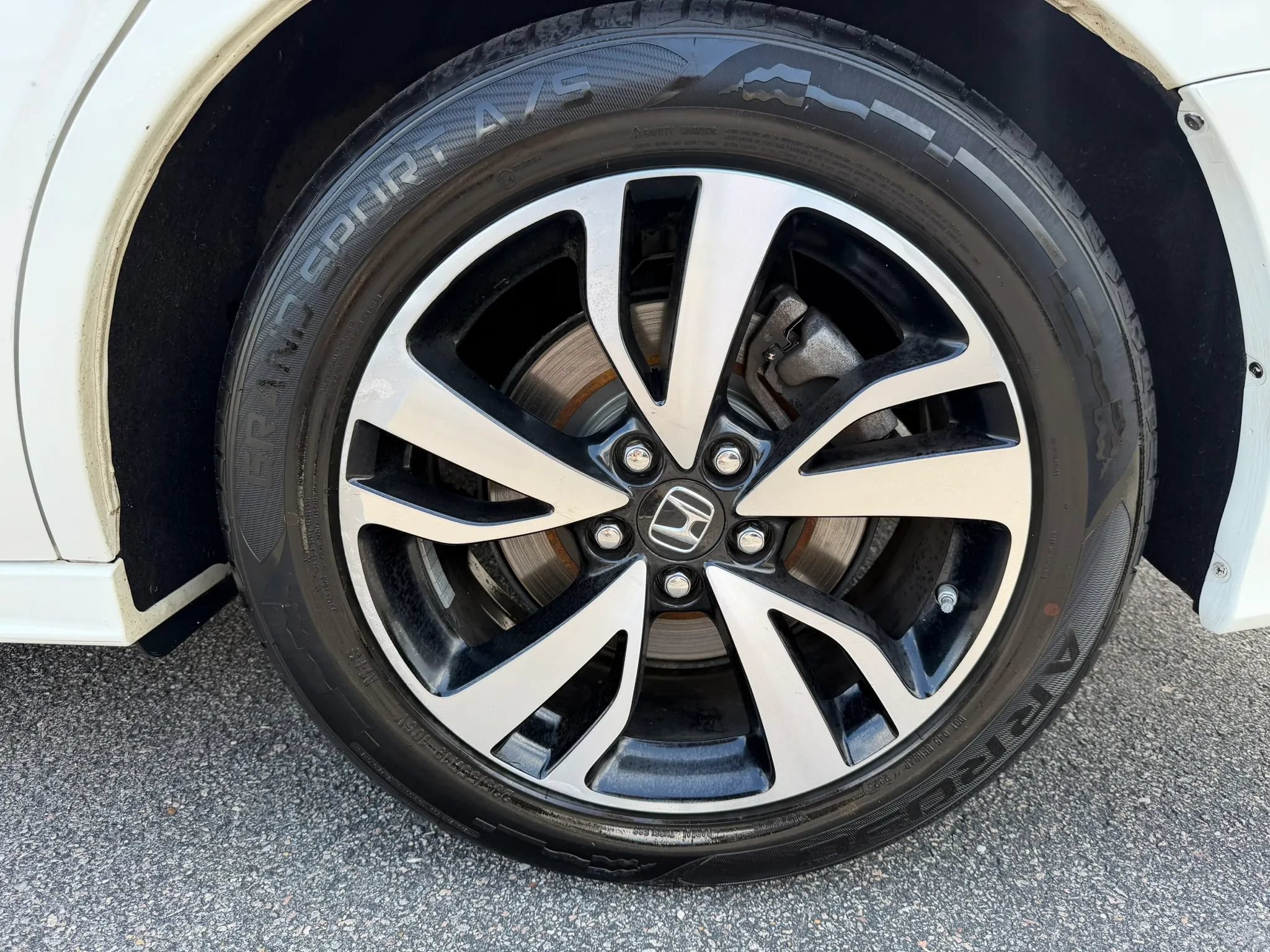 Used 2019 Honda Odyssey Elite image 43