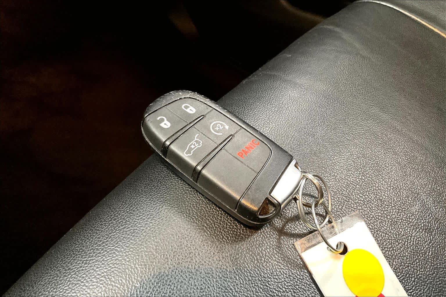 Used 2018 Jeep Grand Cherokee Limited AWD/4WD image 17