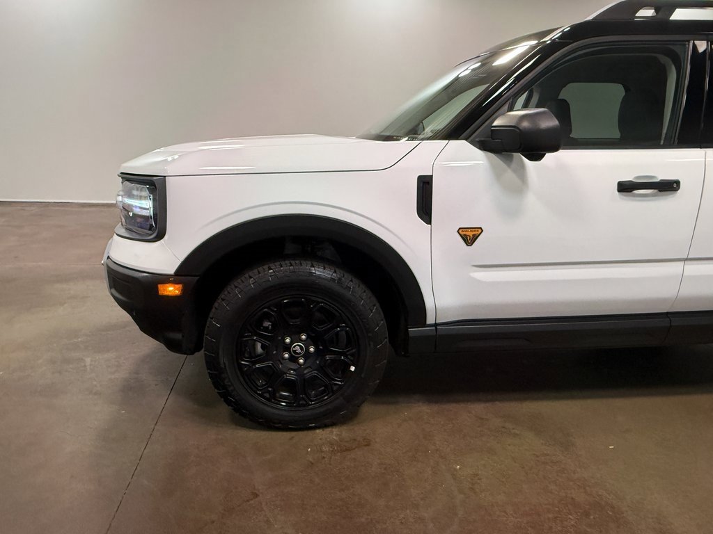 Used 2025 Ford Bronco Sport Badlands image 38