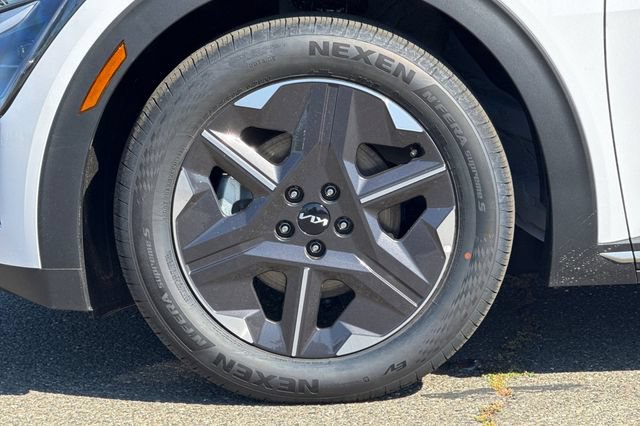 New 2026 Kia EV6 Light RWD image 35