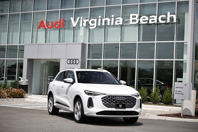 New 2025 Audi Q5 Premium Plus image 1