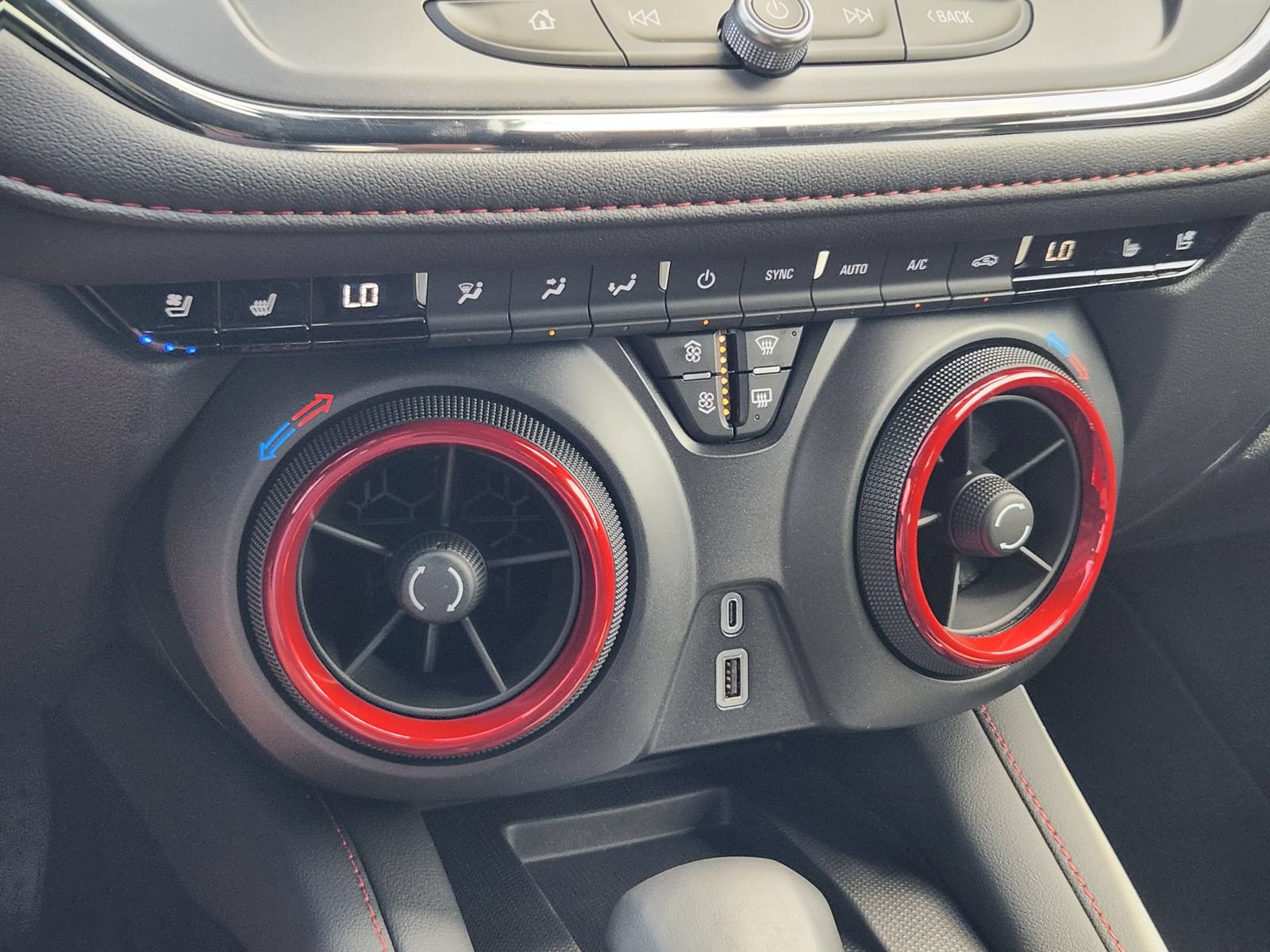 New 2026 Chevrolet Blazer RS w/ Driver Confidence II Package FWD image 19