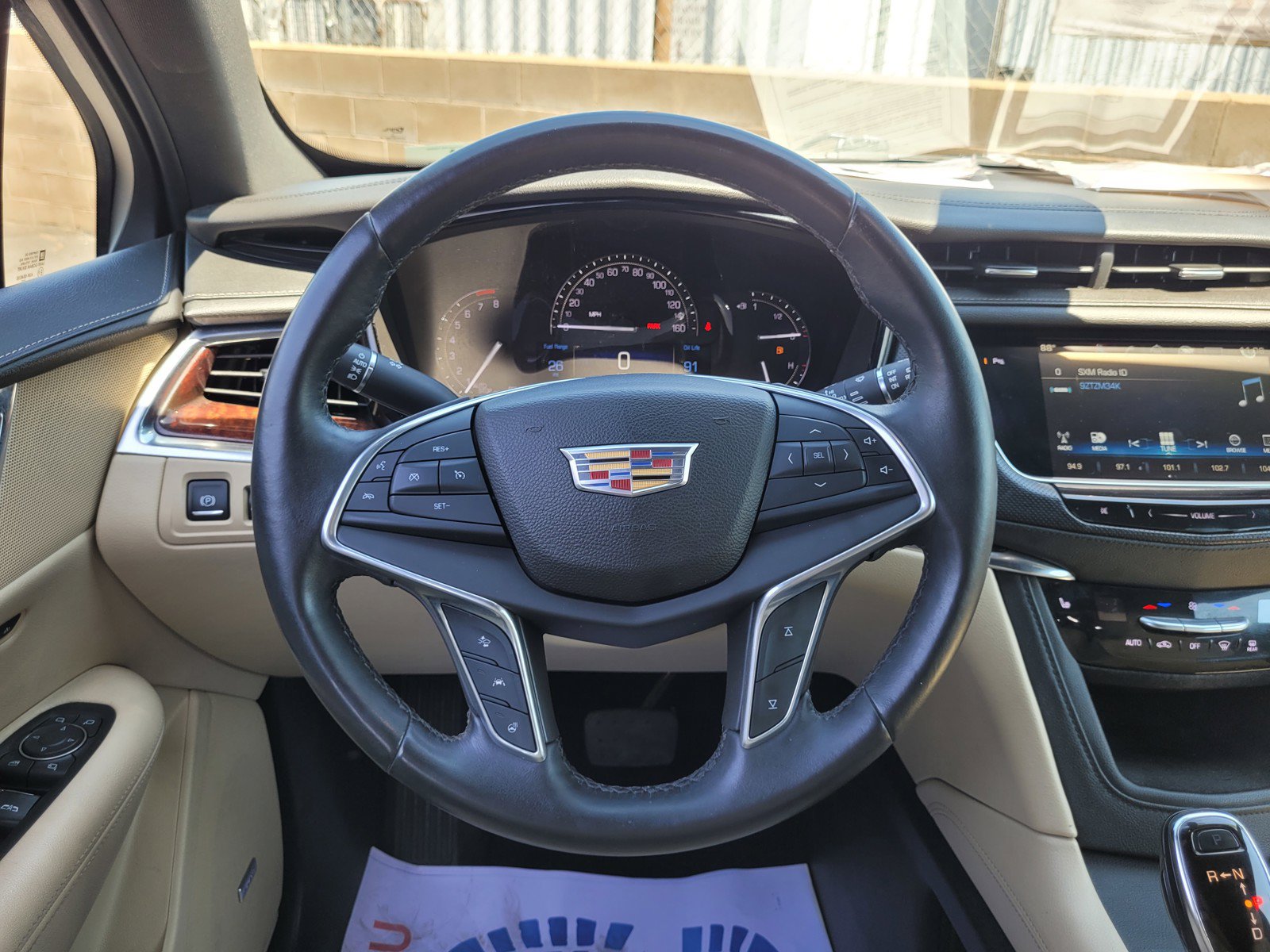 Used 2017 Cadillac XT5 Luxury w/ Driver Awareness Package FWD image 17