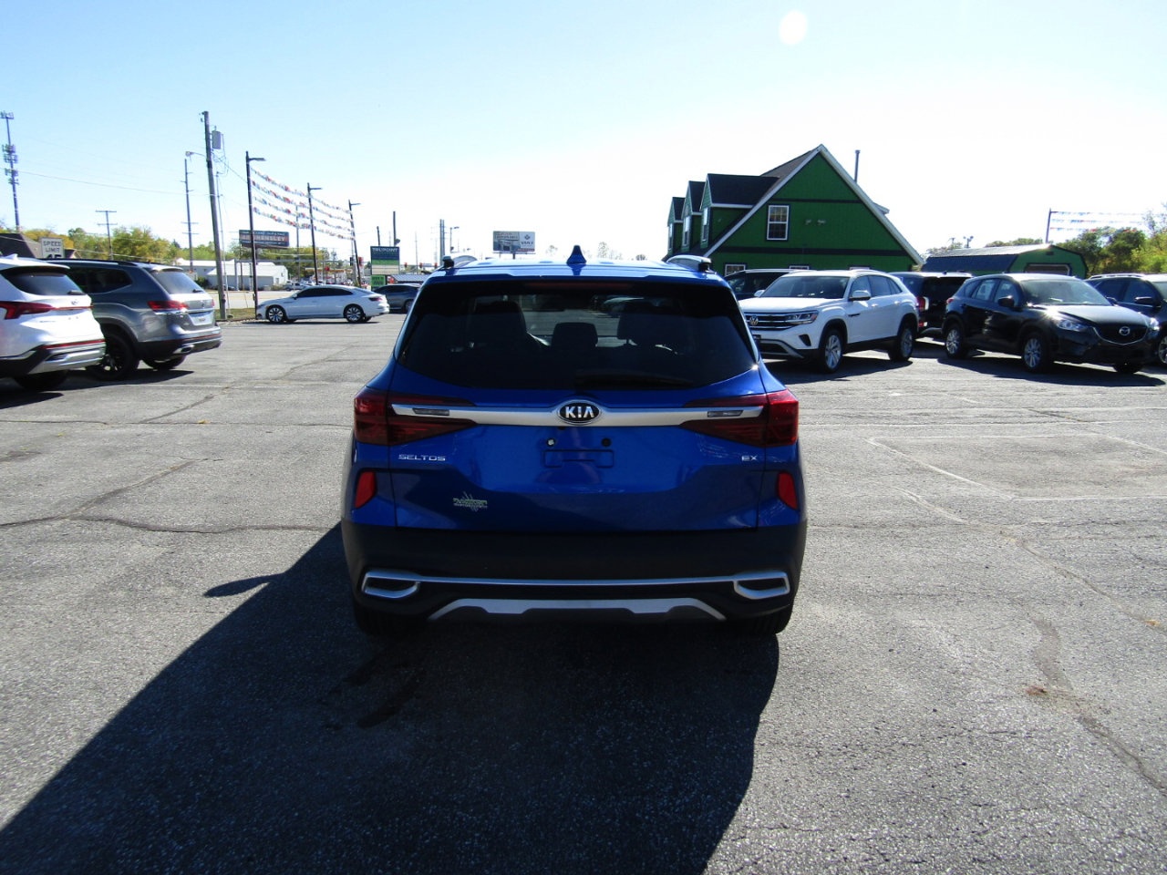 Used 2021 Kia Seltos EX image 6