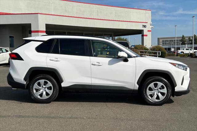 Certified 2021 Toyota RAV4 LE FWD image 6